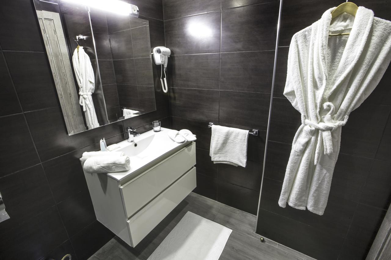 Calypso Home Oran Айн ел Тюрк Екстериор снимка